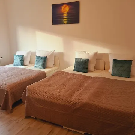 Apartamento Theox No 3 In Duisburg Exterior foto